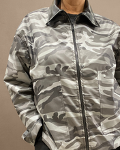 Carica l'immagine nel visualizzatore di Gallery, Giacca camouflage