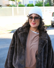 Carica l'immagine nel visualizzatore di Gallery, Giacca in ecopelliccia