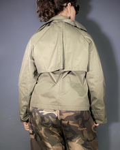 Carica l'immagine nel visualizzatore di Gallery, Trench