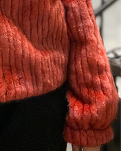 Carica l'immagine nel visualizzatore di Gallery, Giacca in ecopelliccia