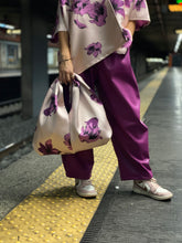 Carica l'immagine nel visualizzatore di Gallery, Knot bag