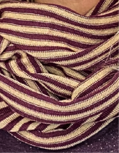 Carica l&#39;immagine nel visualizzatore di Gallery, Collo in lana merino
