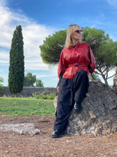 Carica l'immagine nel visualizzatore di Gallery, Giacca in pelle

