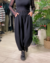 Carica l'immagine nel visualizzatore di Gallery, Pantalone Emma
