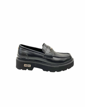 Carica l&#39;immagine nel visualizzatore di Gallery, Mocassino
